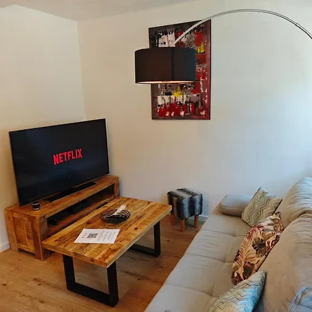 Wohlfuehloase Fuer 6 Personen Mit Terrasse, Garten Und Direkt Am Fluss Apartment