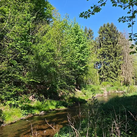 Wohlfuehloase Fuer 6 Personen Mit Terrasse, Garten Und Direkt Am Fluss